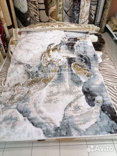 Ковёр 1.5* 2.3 новый