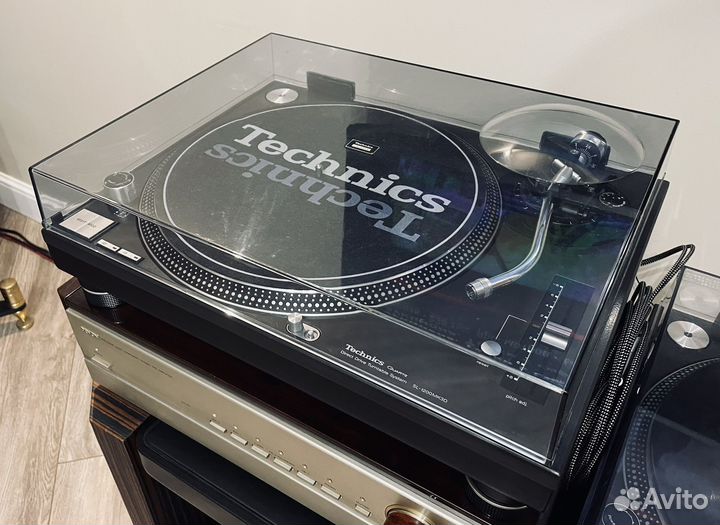 Проигрыватель винила Technics SL-1200MK3D