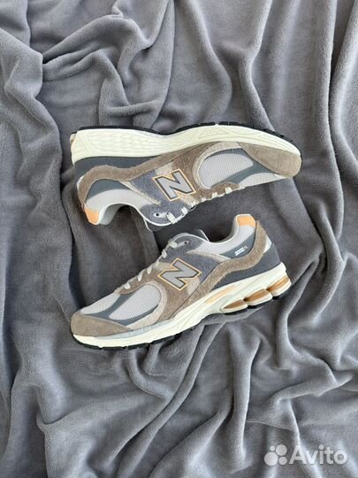 New Balance 2002R Mushroom Hazy Peach 47.5eu