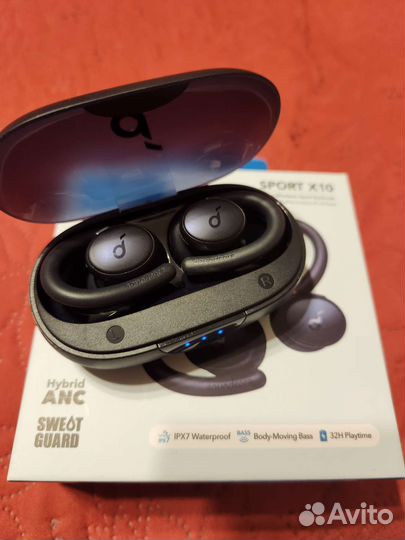 Спортивные наушники от Anker sport x10
