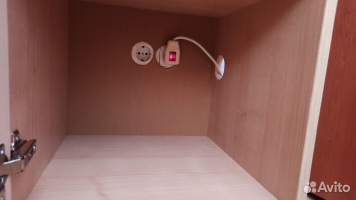 Полочки на стену и шкаф пенал