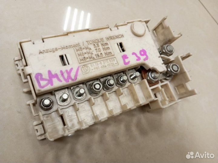 Блок предохранителей Bmw 523I E39 M52 2.5 1999