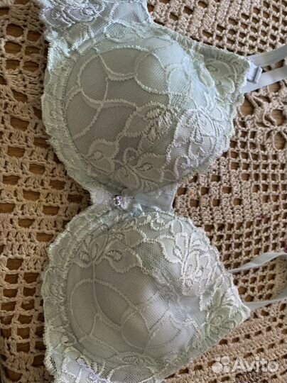 Бюстгальтер