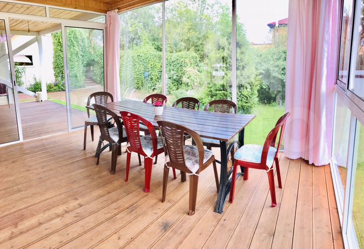 Дом 54 м² на участке 18,5 сот.