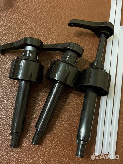 Дозаторы помпы на бутылки