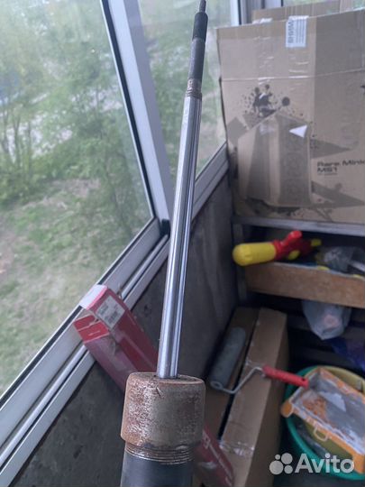 Комплект передних стоек и задних амортизаторов