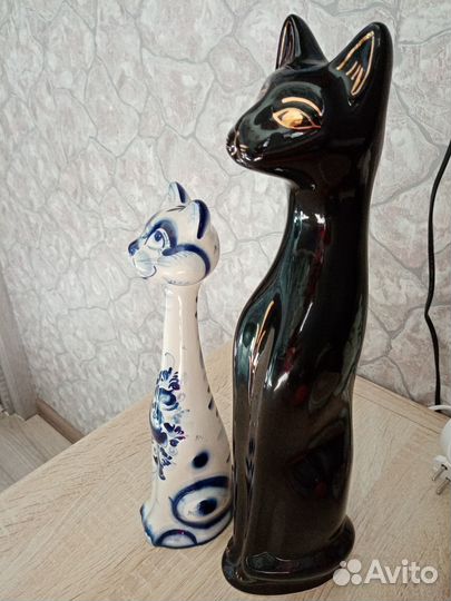 Фарфоровые статуэтки