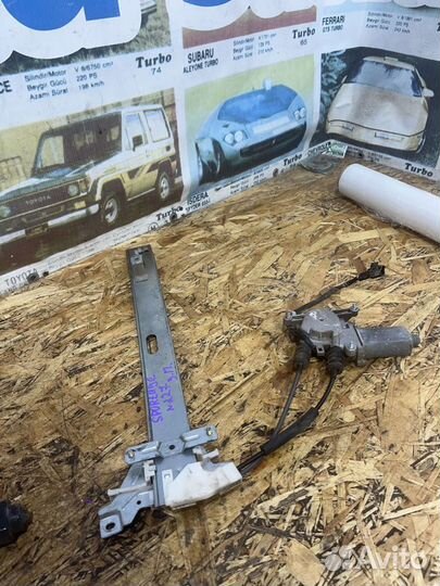 Стеклоподъемник зад правый Киа Спортейж 1