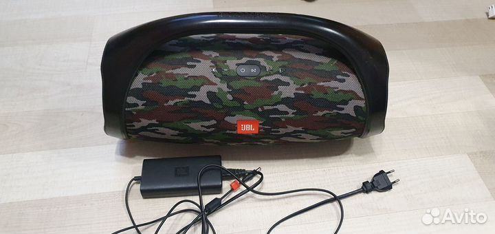 Колонка jbl boombox