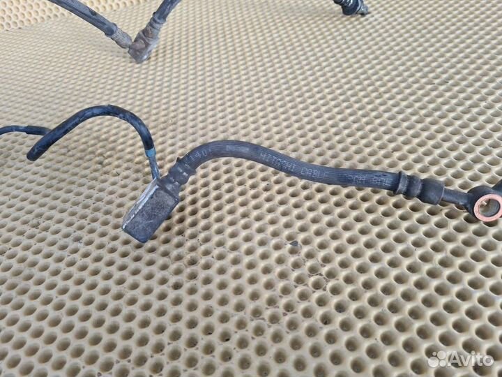 Шланг тормозной передний левый Infiniti M25 M37