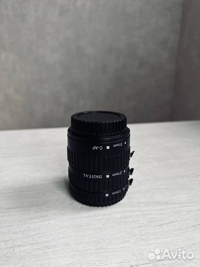 Фотоаппарат canon eos 600d 18-135mm