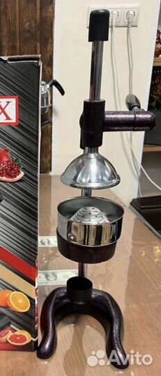 Соковыжималка пресс для граната и цитрусовых