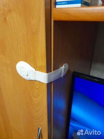 Детские замки на мебель