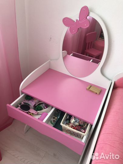 Продам мебель в детскую комнату