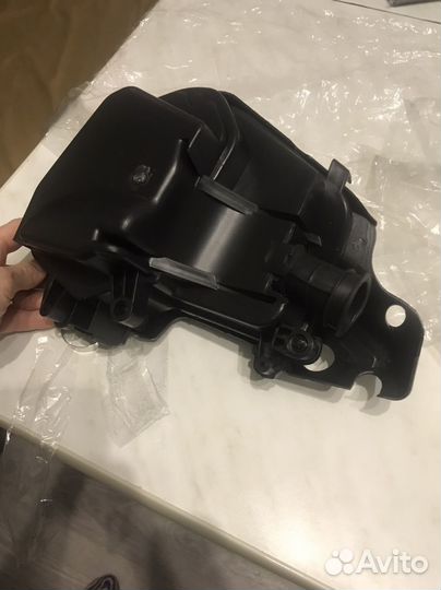 Корпус воздушного фильтра на скутер honda