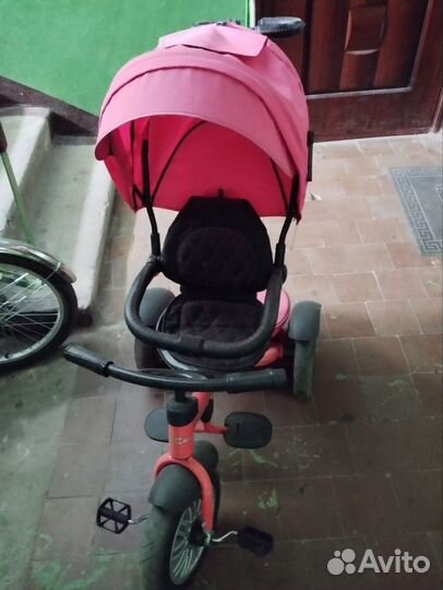 Прогулочная коляска