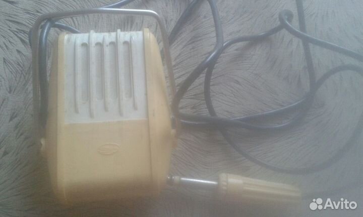 Старинный микрофон