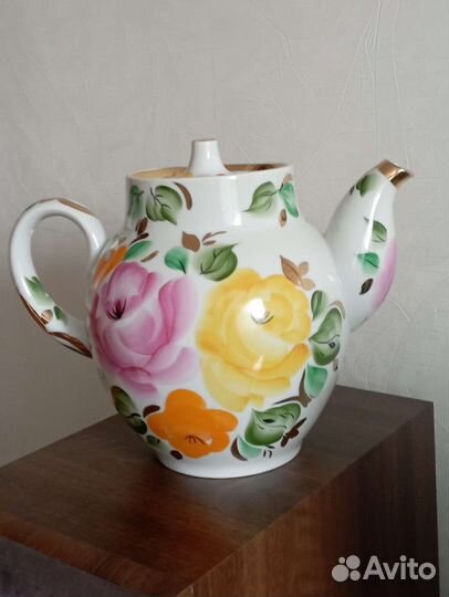 Чайник фарфор ручная роспись 2,7л хайта СССР
