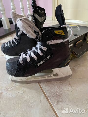 Коньки Bauer Supreme 140
