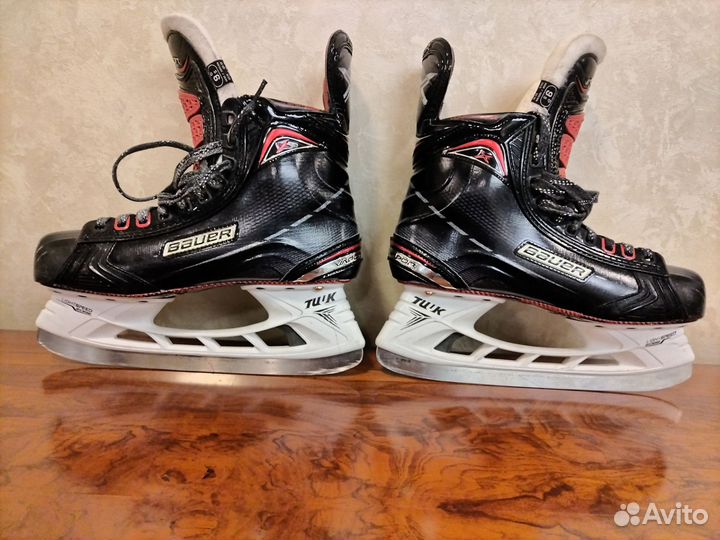 Хоккейные коньки Bauer vapor 1x s17/9.5 d/ 45