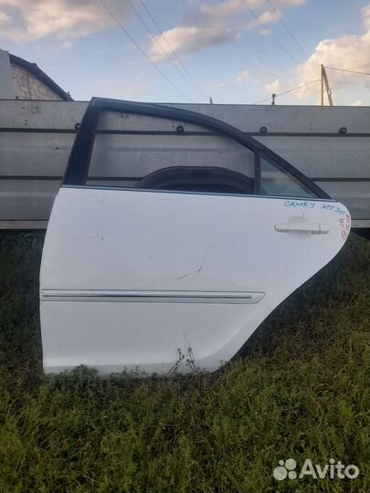 Дверь задняя левая Toyota Camry acv30