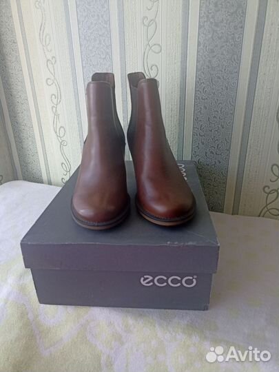 Ботинки женские 37 размер ecco