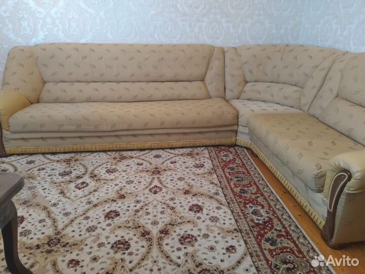 Угловой диван бу