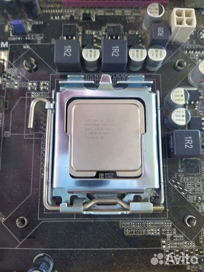 Asus P5KPL-AM EPU + Dual-Core E5300