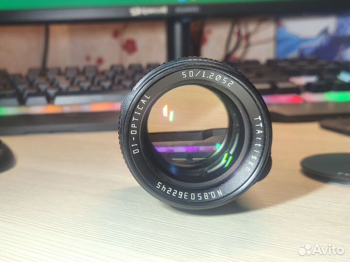 Объектив TTartisan 50mm 1.2 FX Fuji