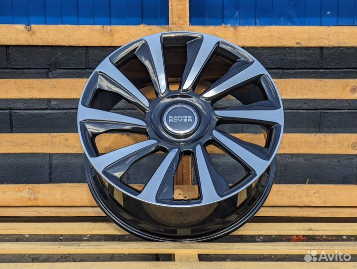 Кованые диски GT Forged R23 на Range Rover