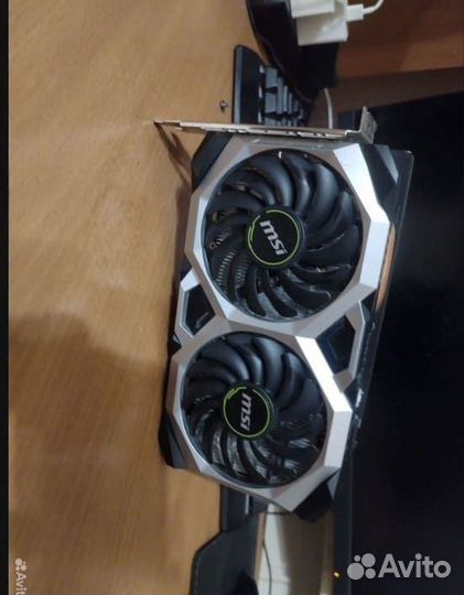 Видеокарта 1660 msi ventus XS 6 Gb OC