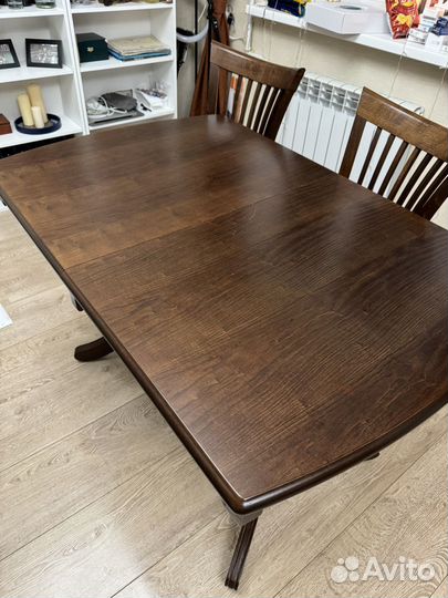 Стол обеденный раздвижной из массива со стульями