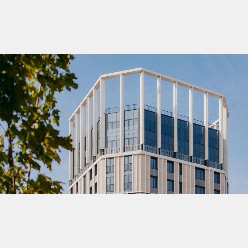 4-к. квартира, 107,5 м², 14/14 эт.