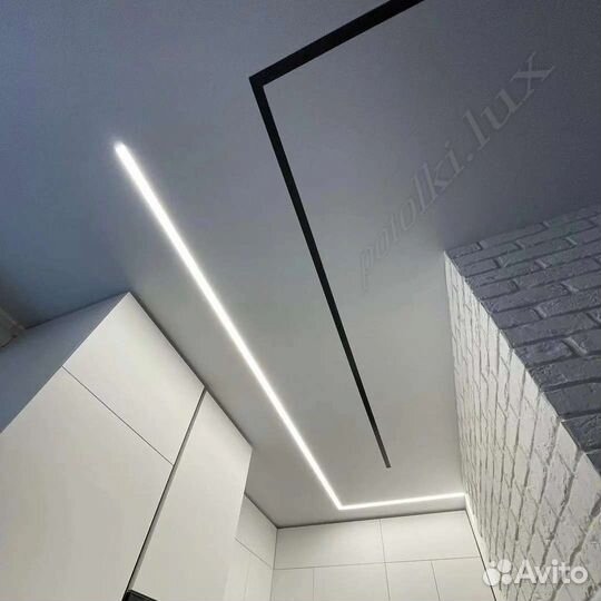 Натяжные потолки LUX