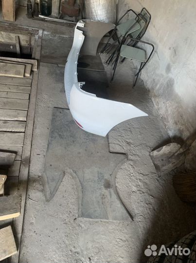 Бампер на ларгус