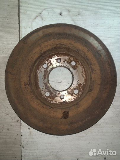 Диск тормозной задний правый Nissan Primera P11