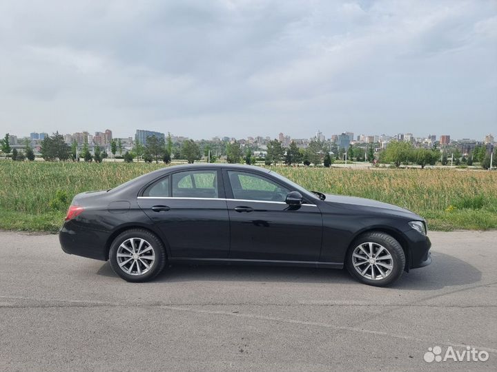Аренда авто Mercedes-Benz E-Класс от 1 суток