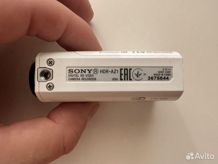 Экшн камера Sony HDR-AZ1