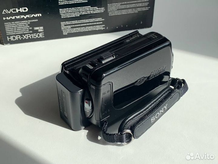 Видеокамера Sony HDR-XR150E 120Gb