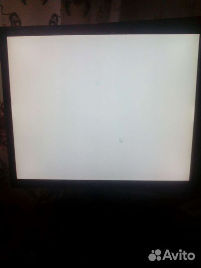 Монитор широкоформатный 20