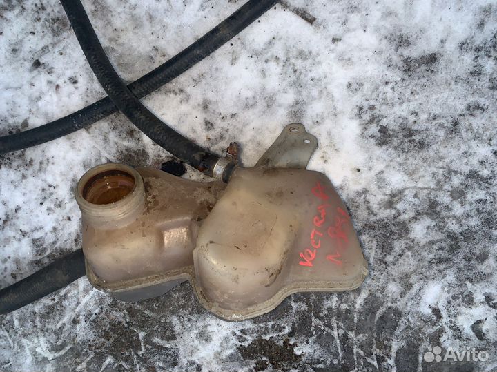 Расширительный бачок vectra a