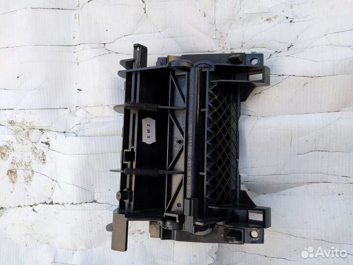 Пепельница передняя Audi A4 B6