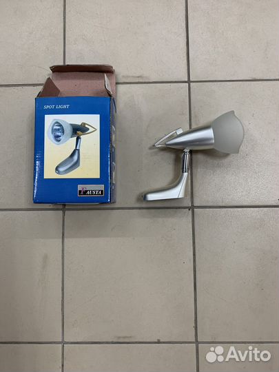 Настенный светильник бра