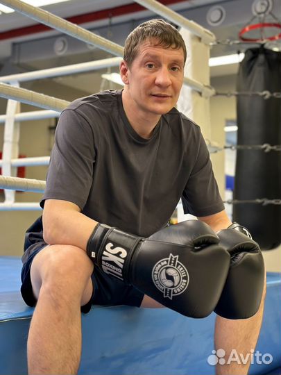 Боксерские перчатки skill boxing 16 унций черные