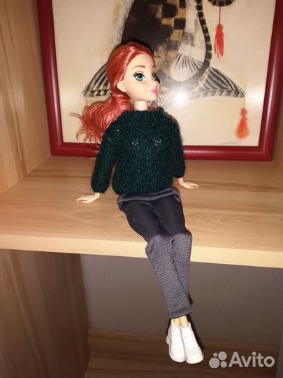 Вязаный свитер для куклы Барби (hand made)