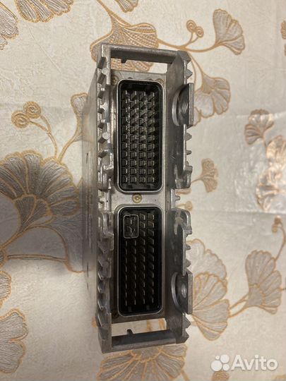 Блок управления двигателем mercedes W124