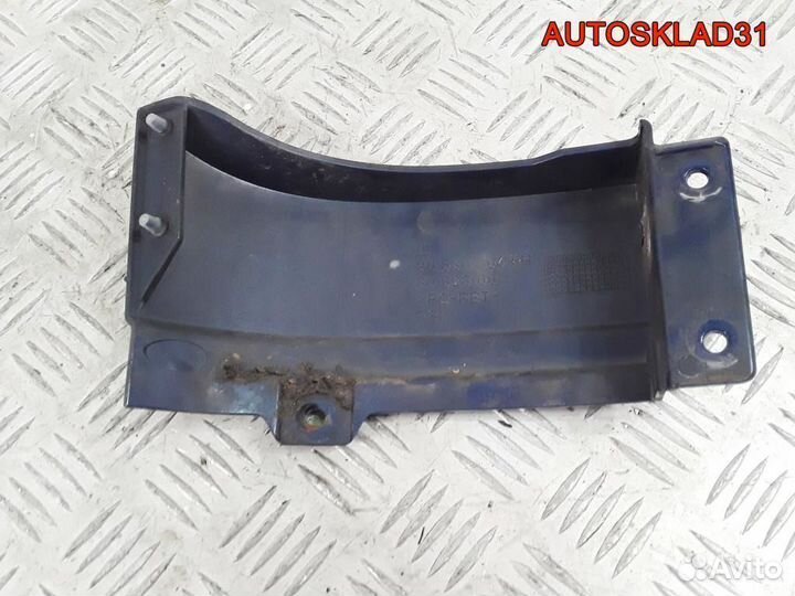 Планка под фонарь правая Opel Zafira A 90580804RH