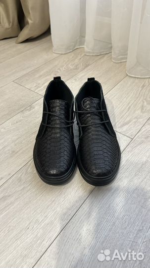 Ботики женские