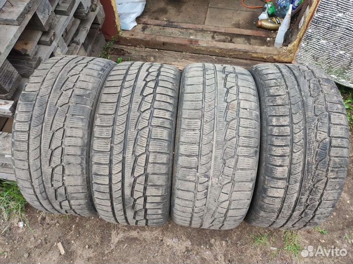 Nokian Tyres WR 275/45 R20