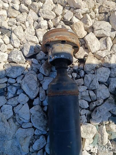 Карданный вал Volvo XC 70 2002 г